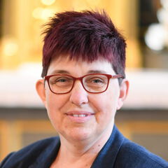Portrait Pastoralreferentin Marion Dauerer